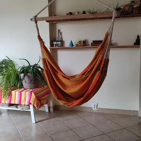 Maison Tranquille Terrasse Bois Et Verdure